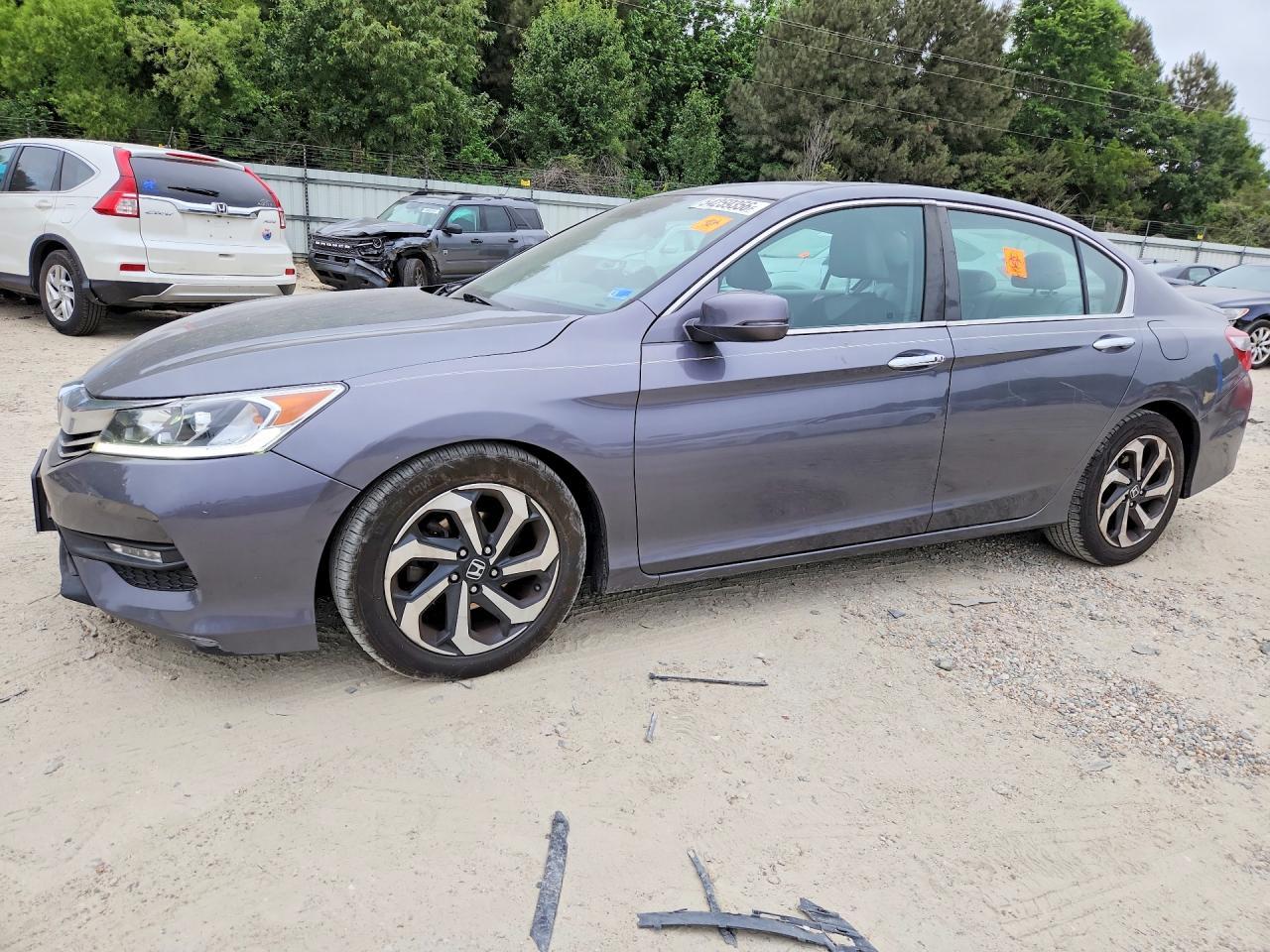 2017 HONDA ACCORD
