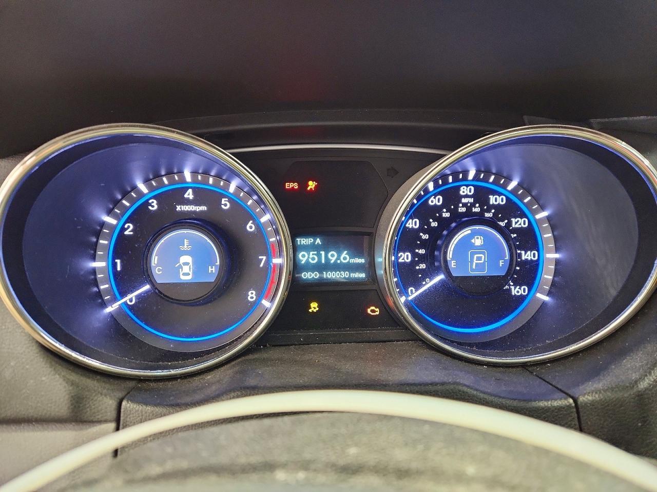 2011 HYUNDAI SONATA