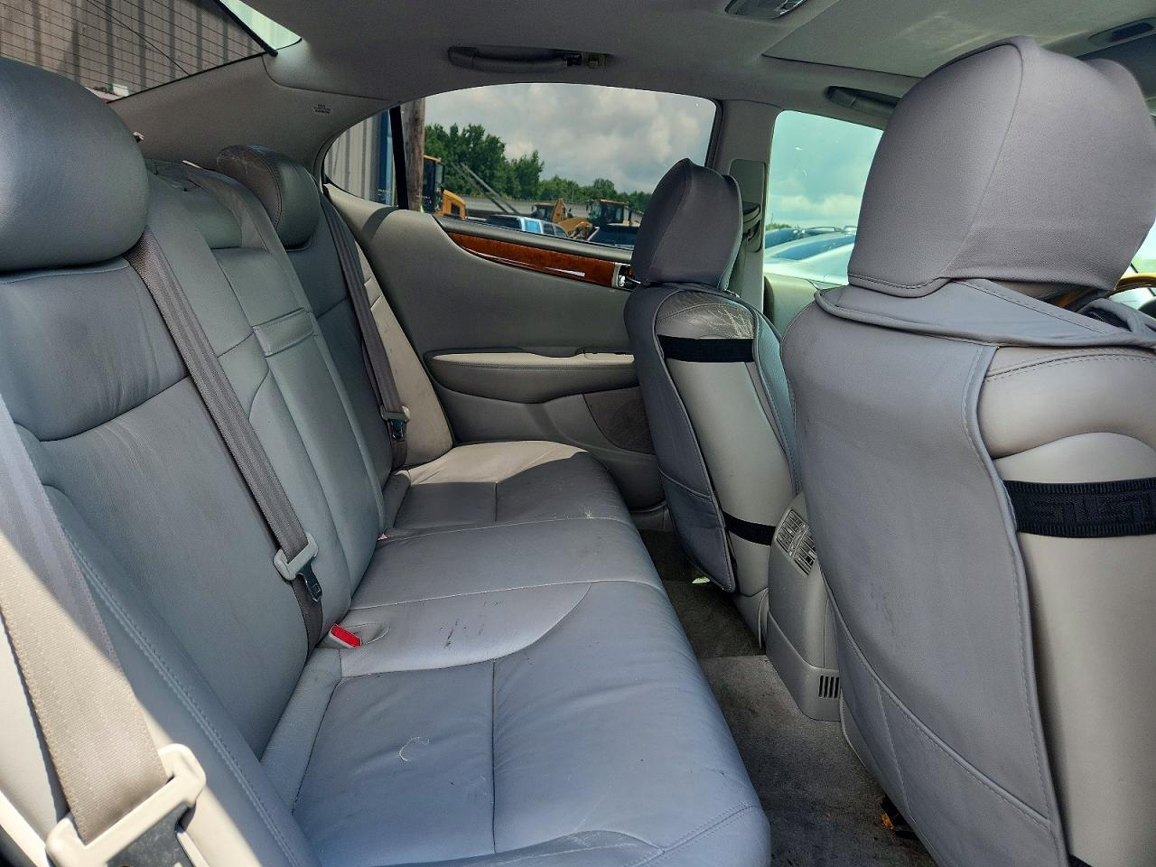 2005 LEXUS ES 330