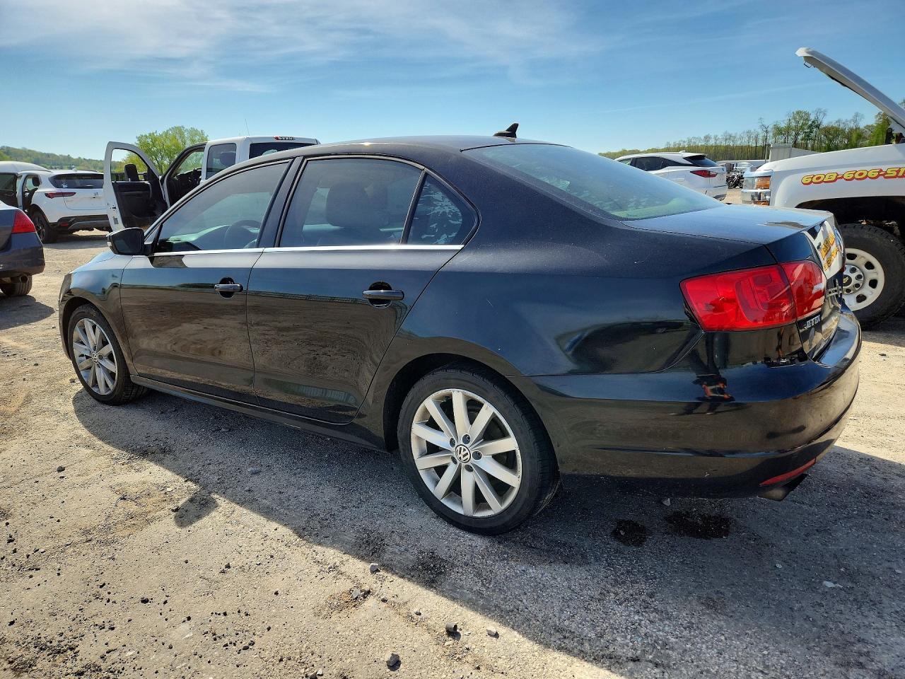 2014 VOLKSWAGEN JETTA