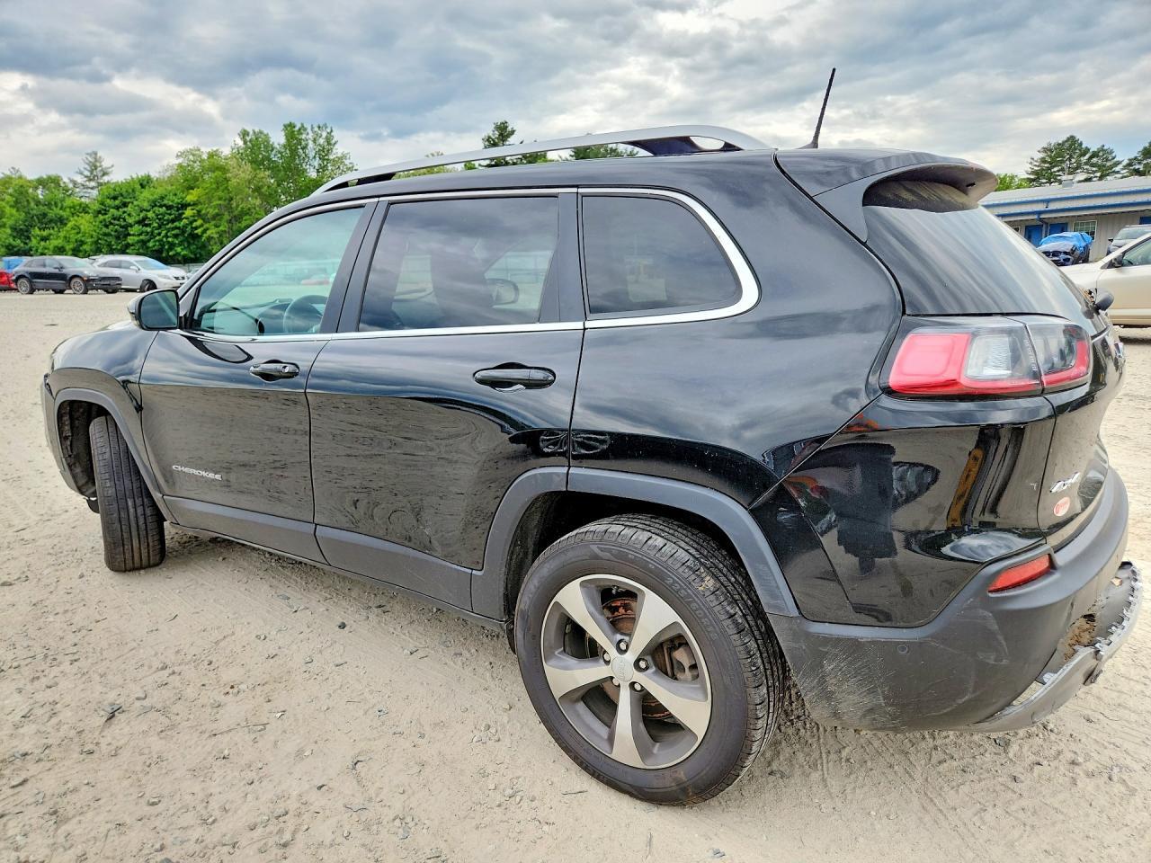 2021 JEEP CHEROKEE