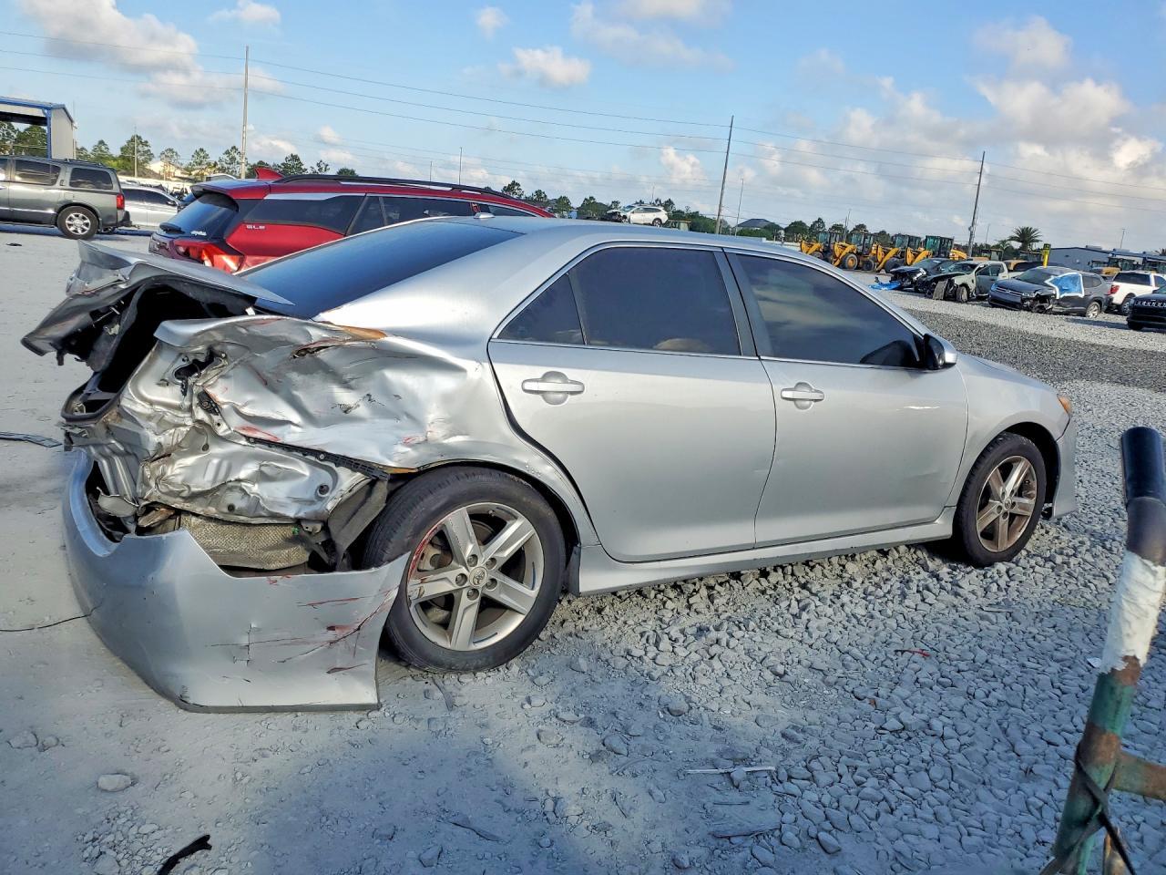 2012 TOYOTA CAMRY