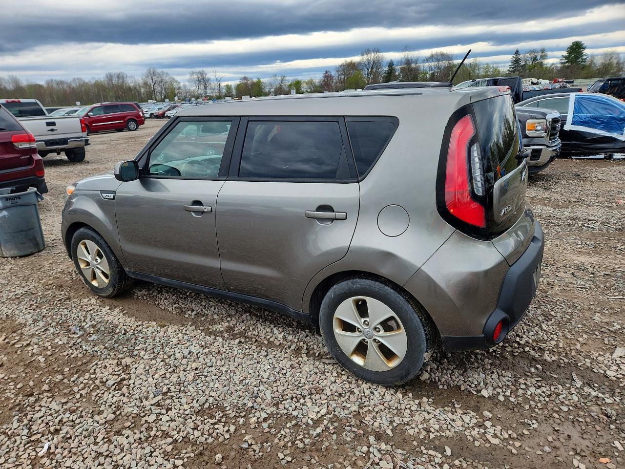 2016 KIA SOUL