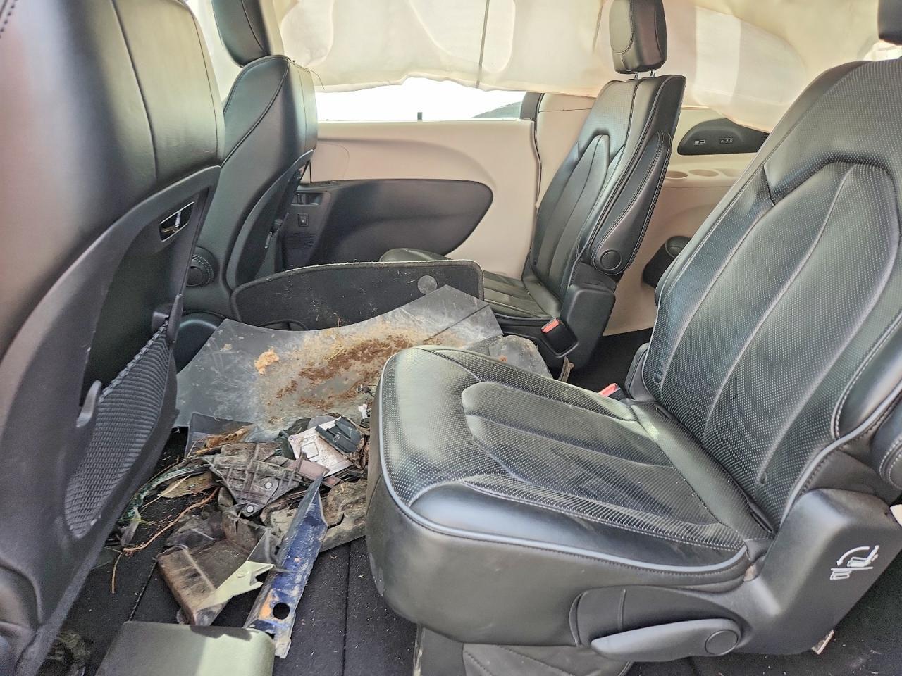 2019 CHRYSLER Pacifica