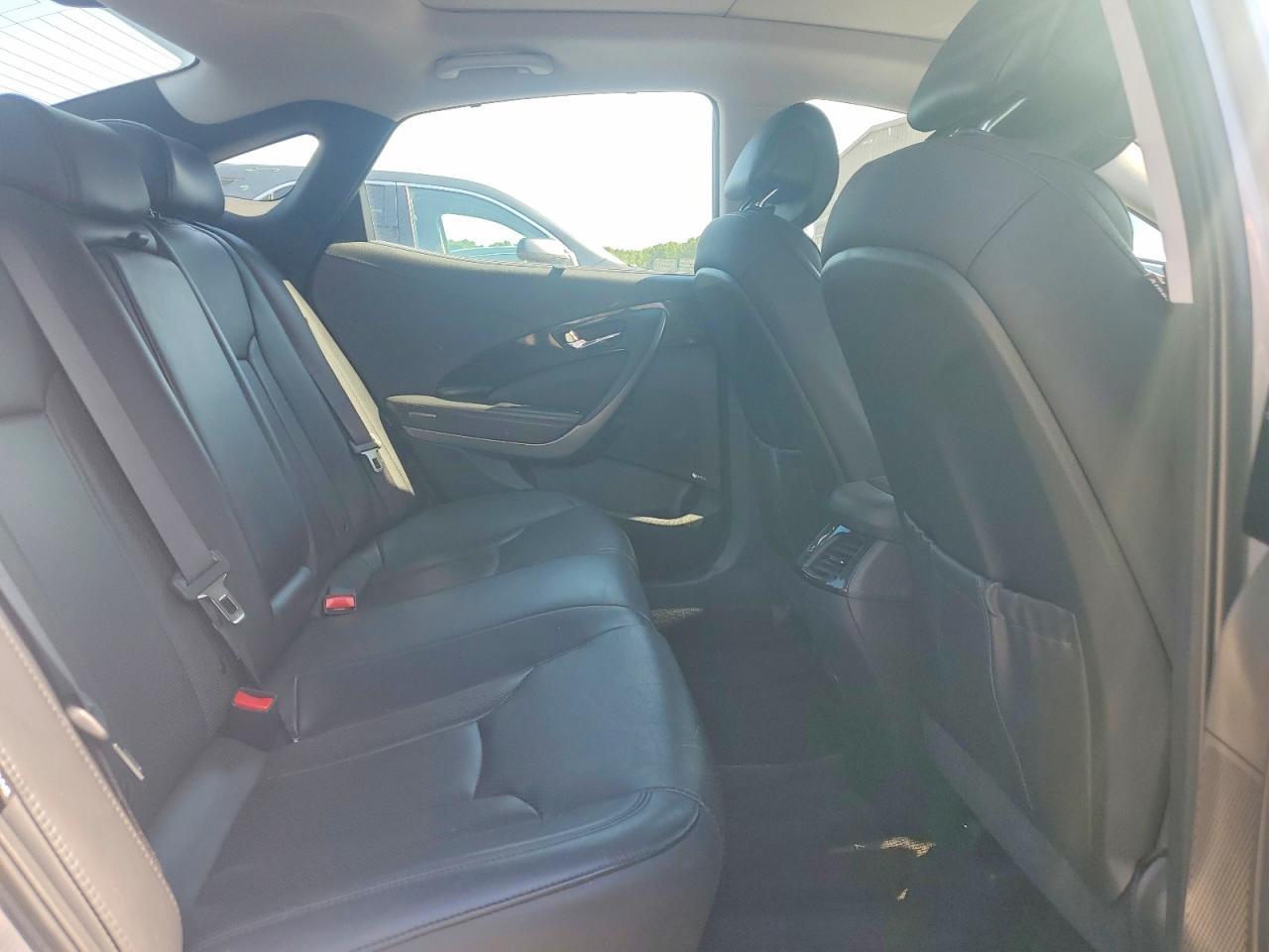 2012 HYUNDAI Azera