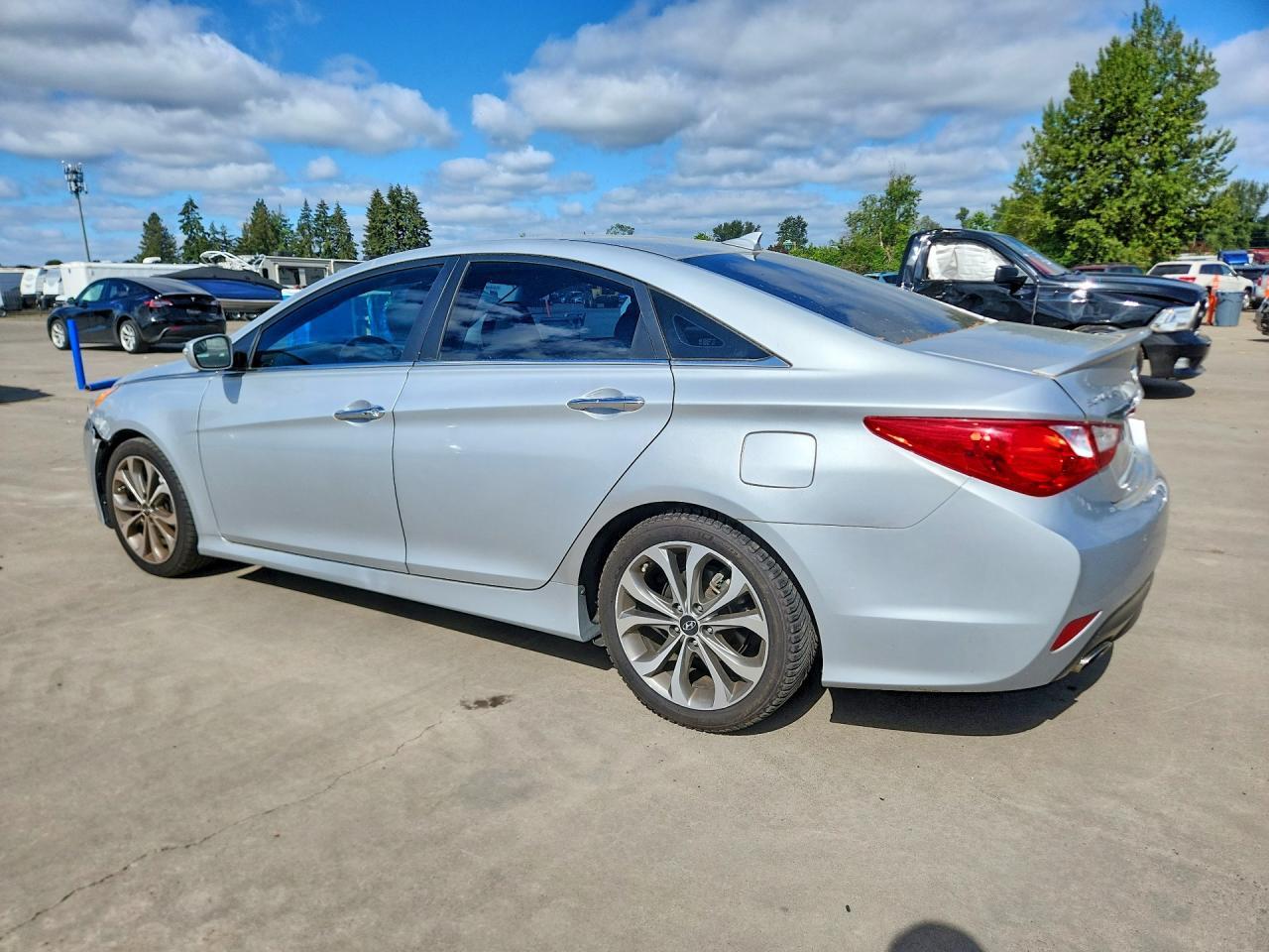 2014 HYUNDAI SONATA