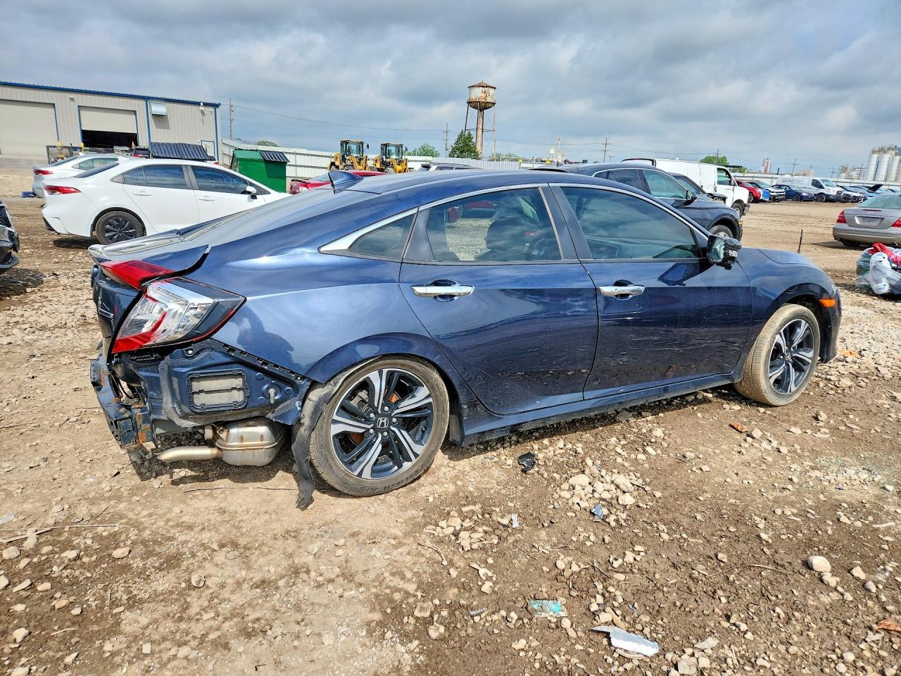 2018 HONDA CIVIC