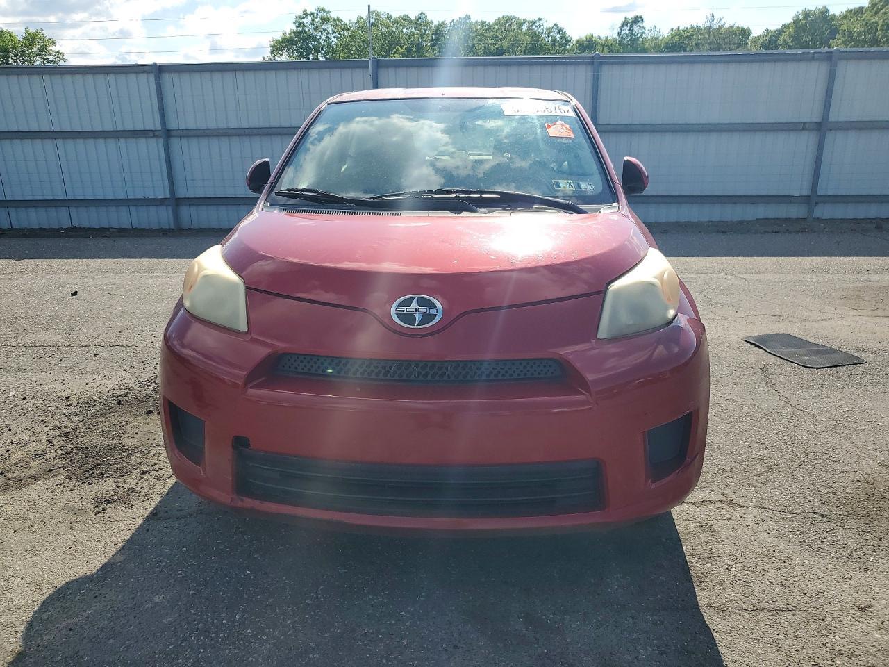 2010 SCION xD