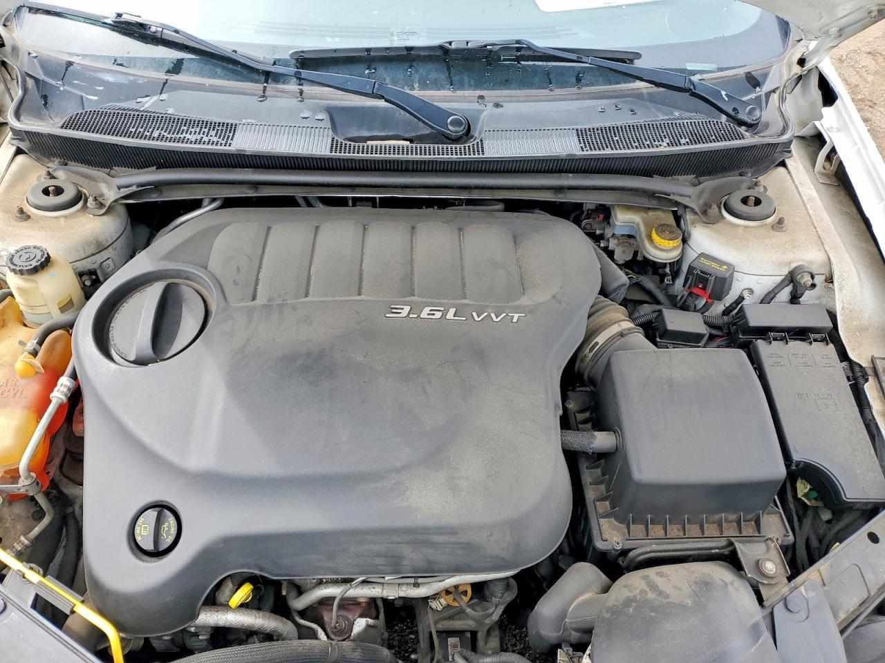 2012 CHRYSLER 200
