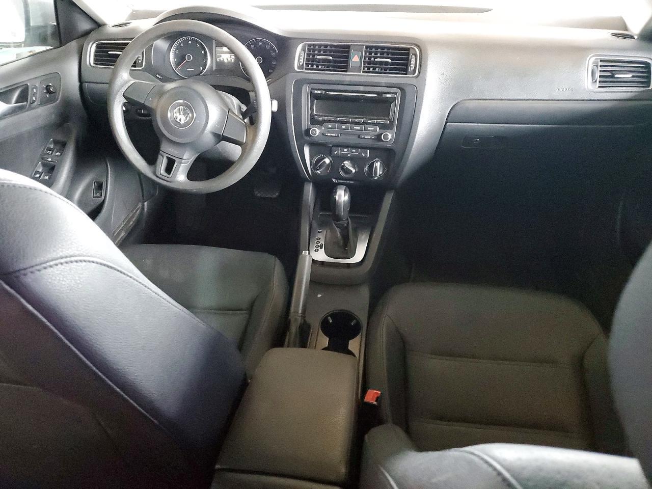 2012 VOLKSWAGEN JETTA
