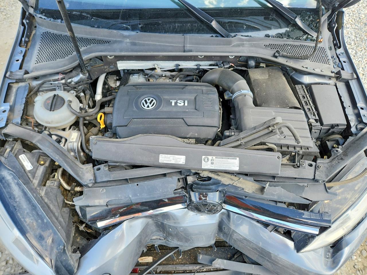 2017 VOLKSWAGEN GOLF