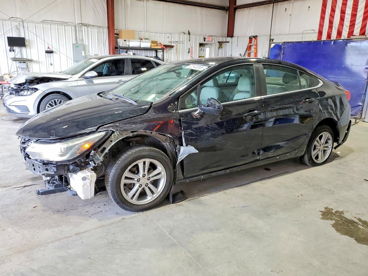 2017 CHEVROLET CRUZE