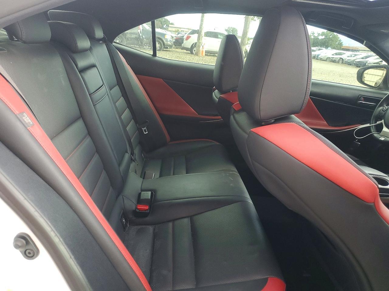 2015 LEXUS IS 250