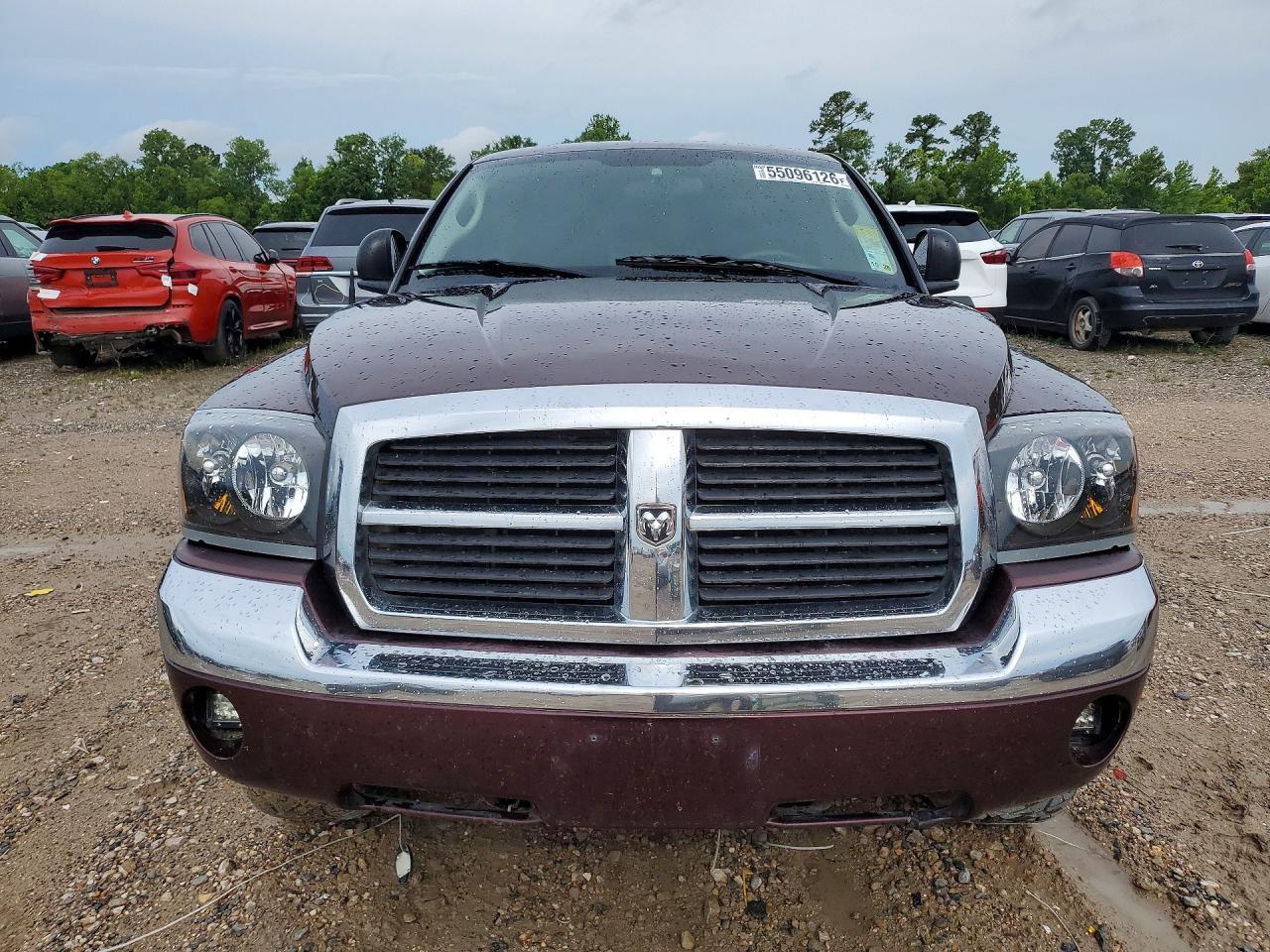 2005 DODGE Dakota