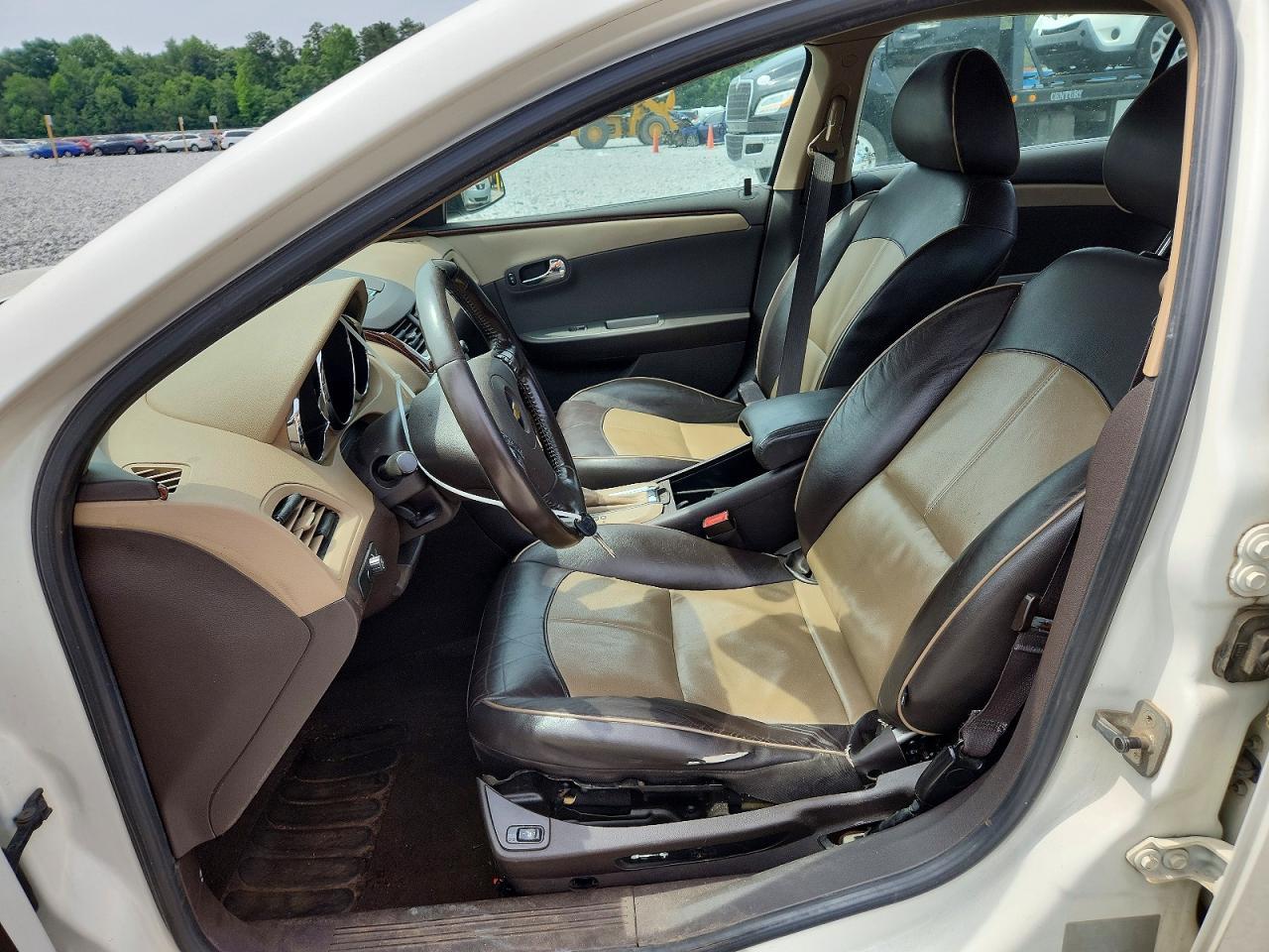 2011 CHEVROLET MALIBU