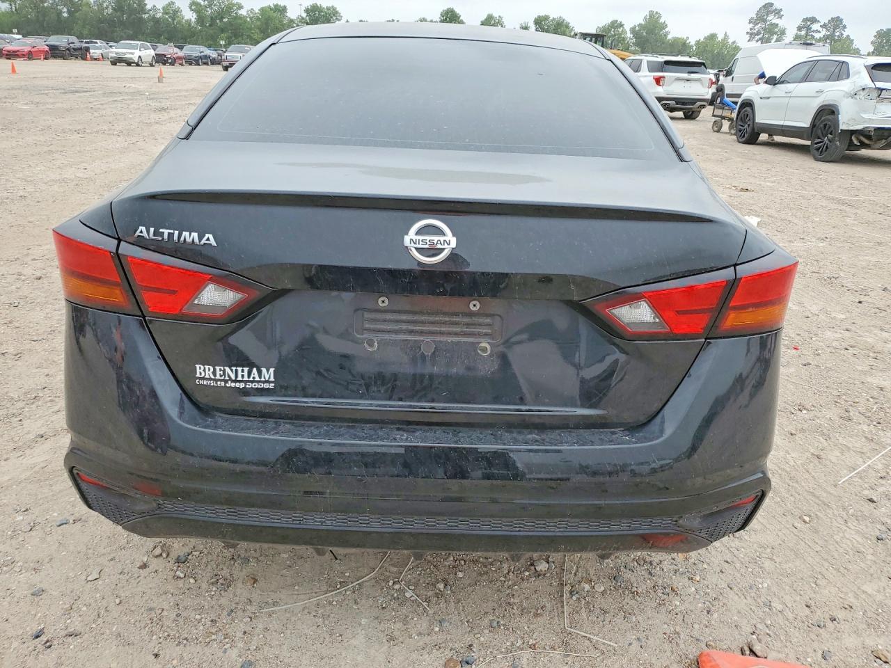 2022 NISSAN ALTIMA