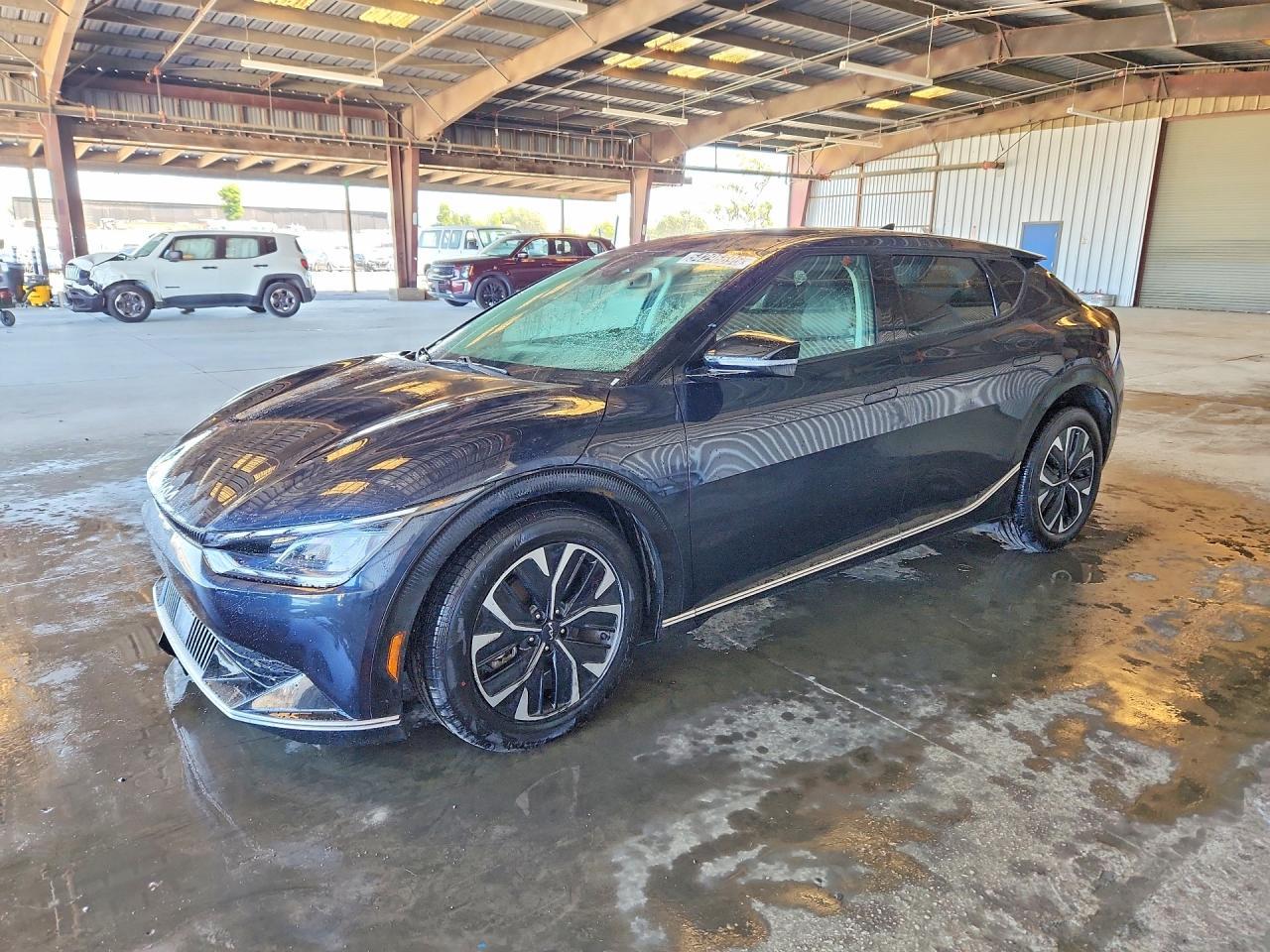 2023 KIA EV6