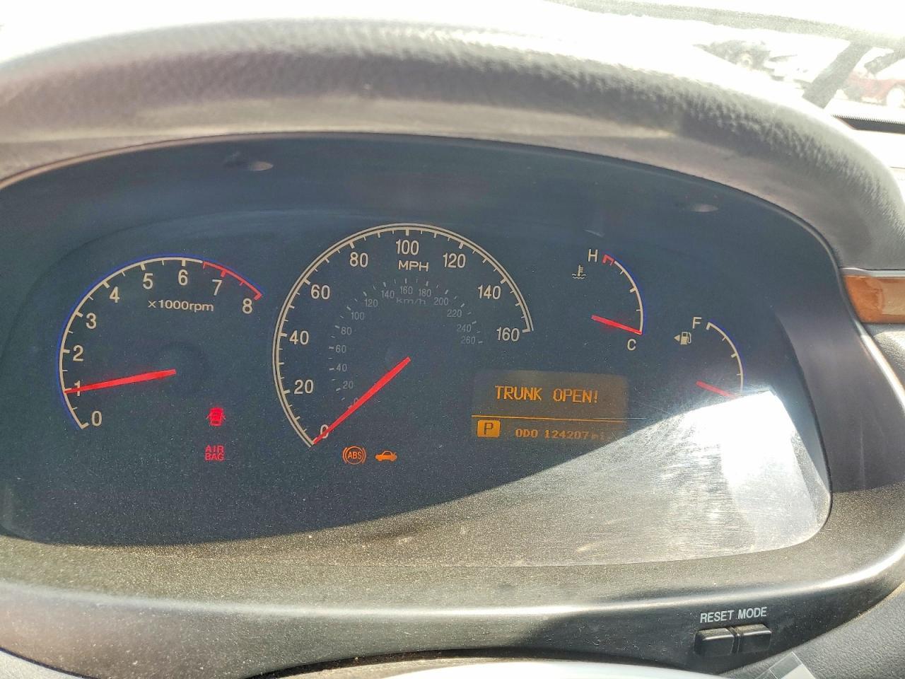 2006 HYUNDAI Azera
