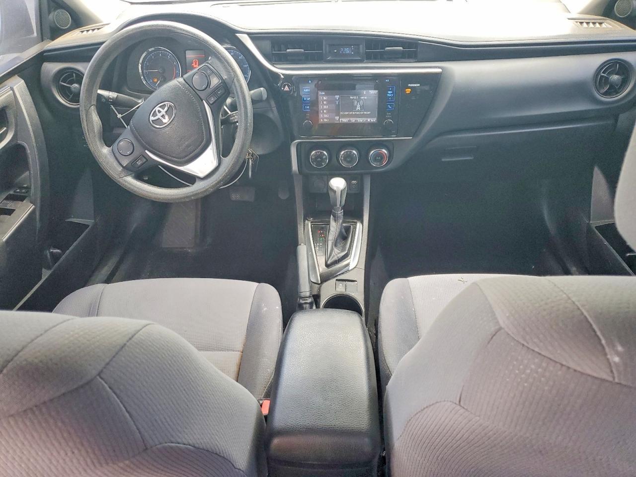 2017 TOYOTA COROLLA