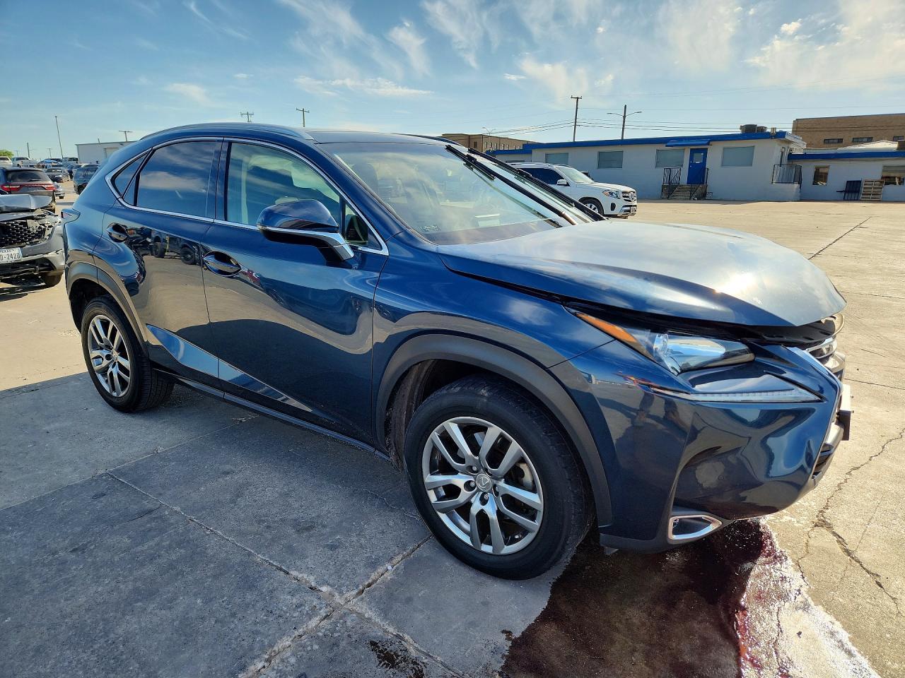 2015 LEXUS NX 200T