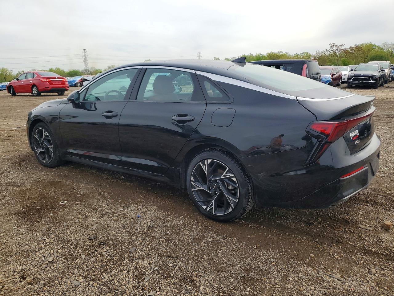 2025 KIA K5