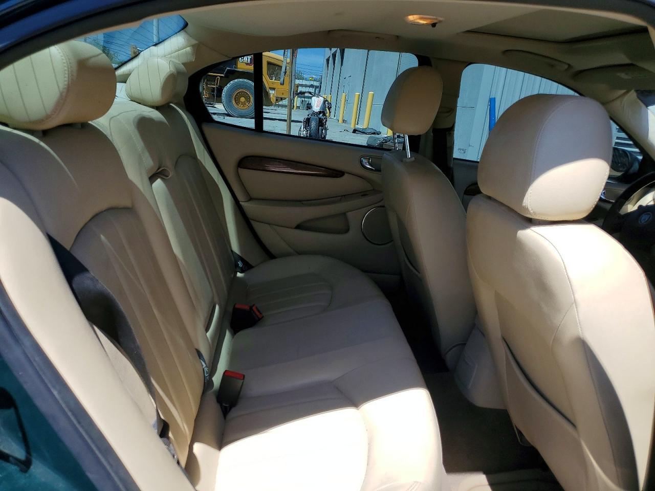 2004 JAGUAR X-Type