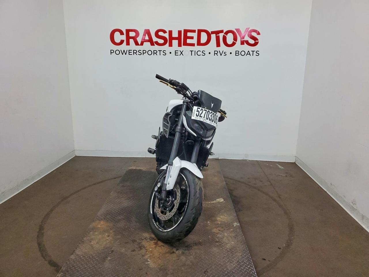 2017 YAMAHA FZ09