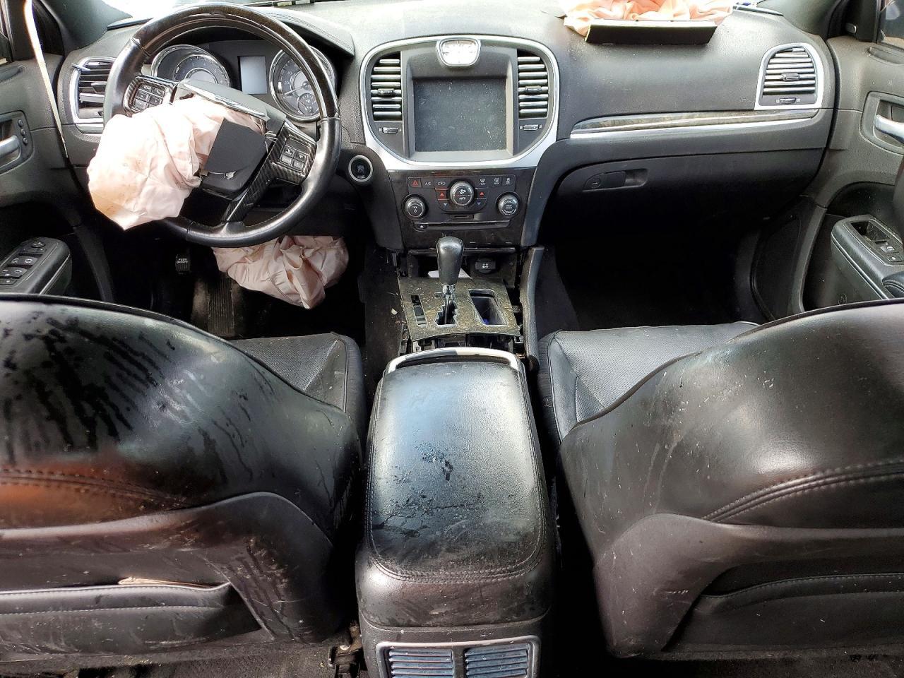 2011 CHRYSLER 300