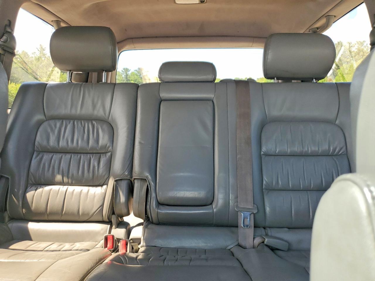 2003 LEXUS Lx 470