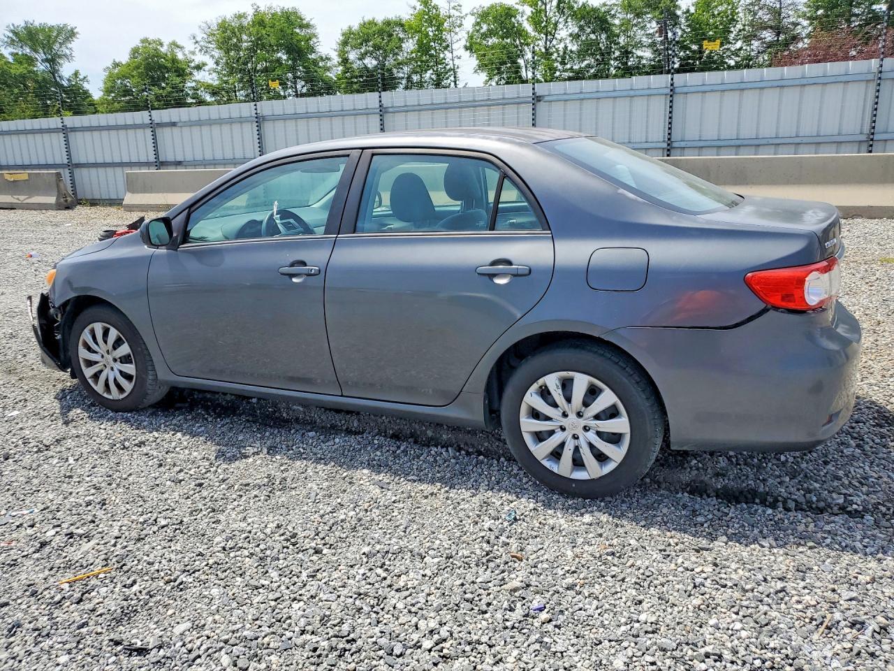 2012 TOYOTA COROLLA
