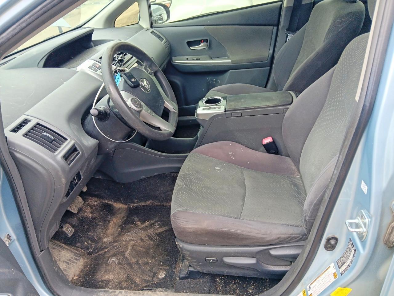 2012 TOYOTA PRIUS V