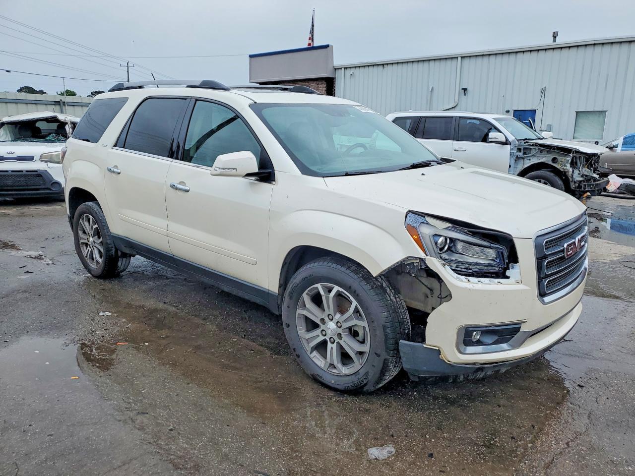 2013 GMC ACADIA