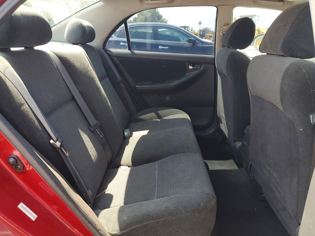 2004 TOYOTA COROLLA