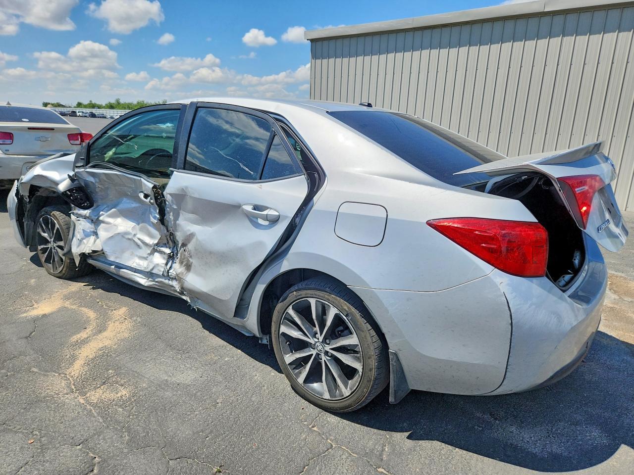 2017 TOYOTA COROLLA