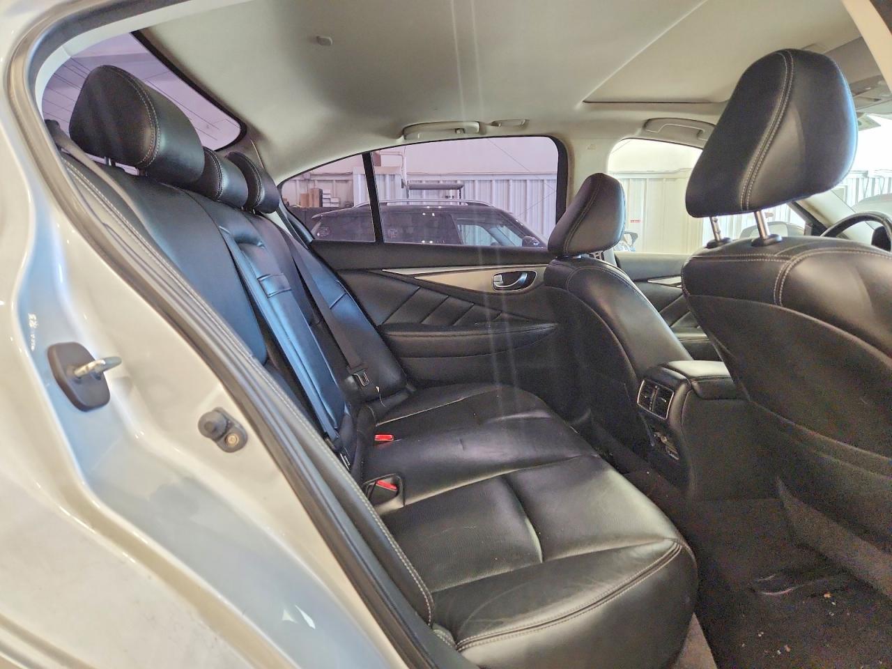 2014 INFINITI Q50
