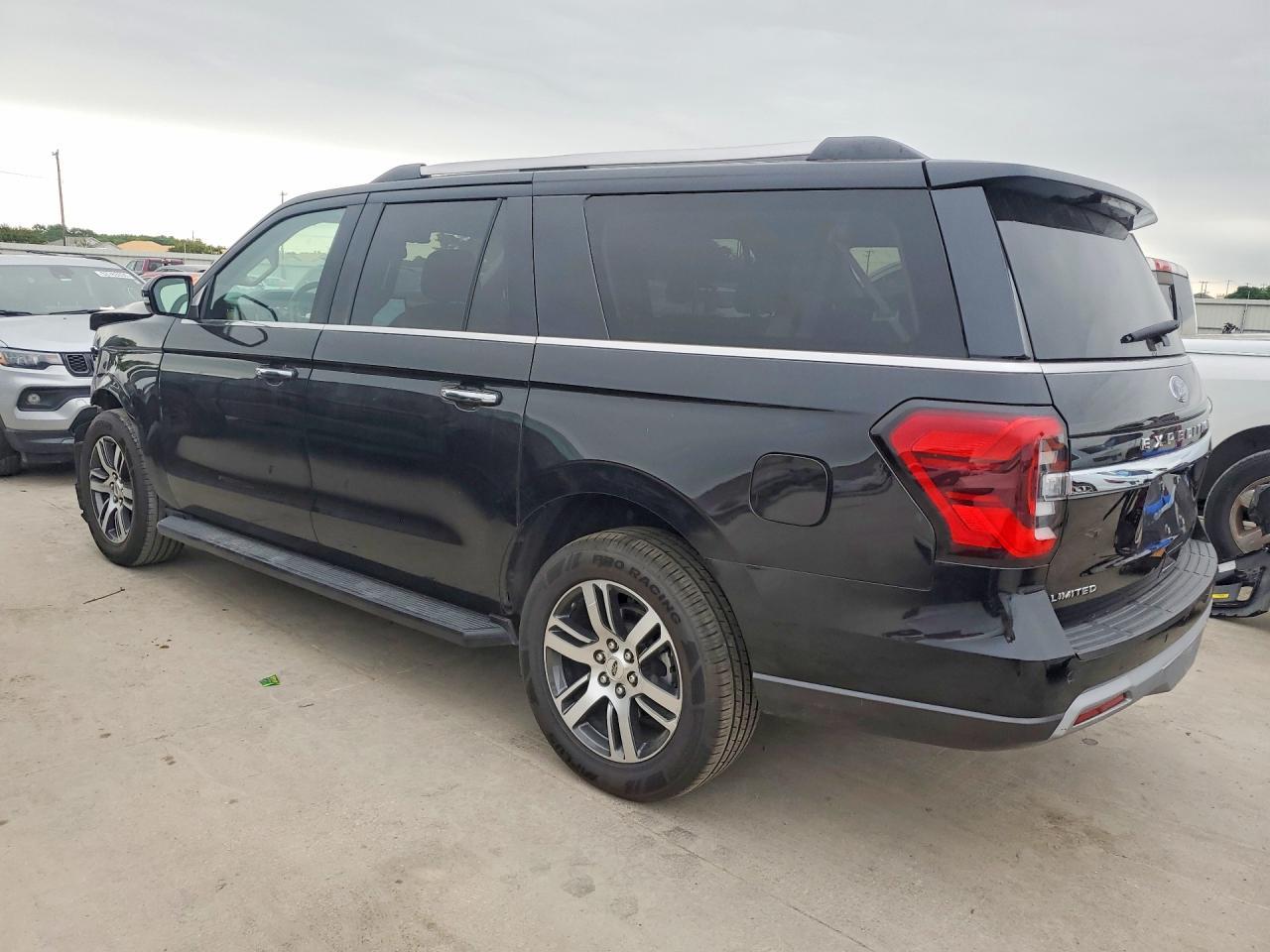 2024 FORD Expedition