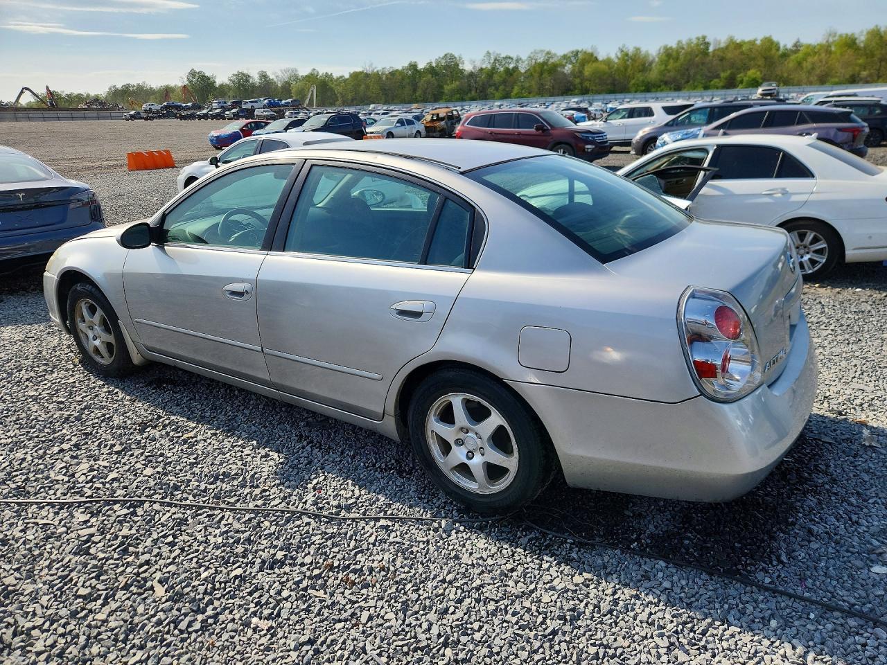 2005 NISSAN ALTIMA