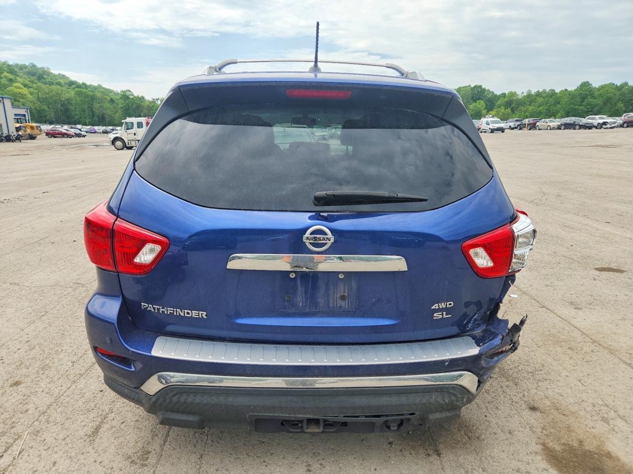 2018 NISSAN PATHFINDER