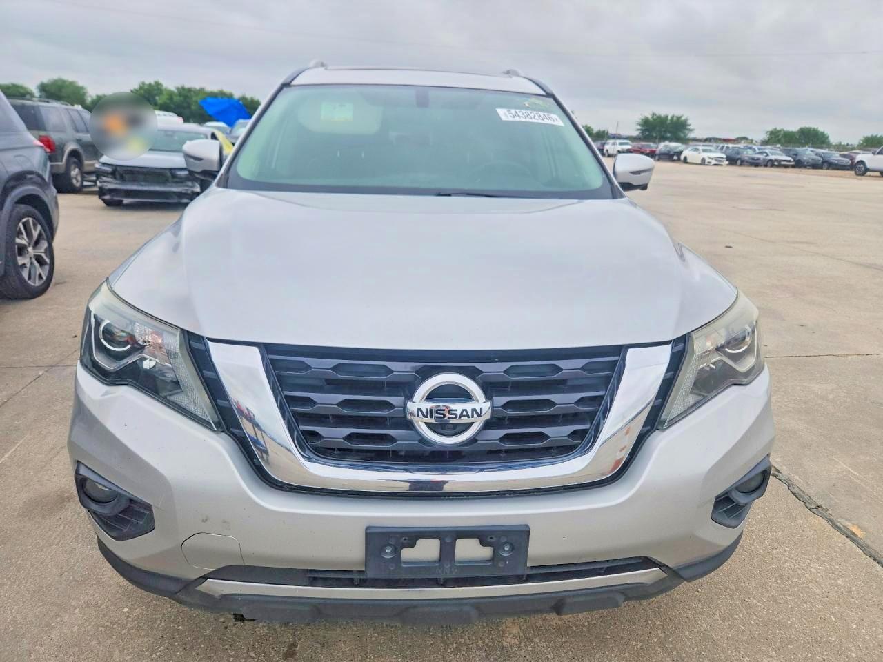 2017 NISSAN PATHFINDER