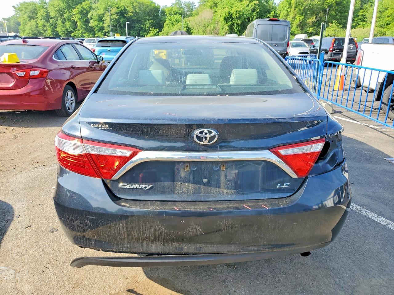 2017 TOYOTA CAMRY