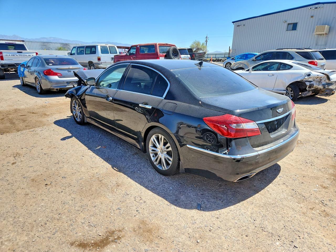 2012 HYUNDAI GENESIS