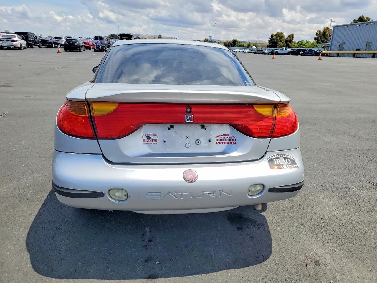2002 SATURN Sc2