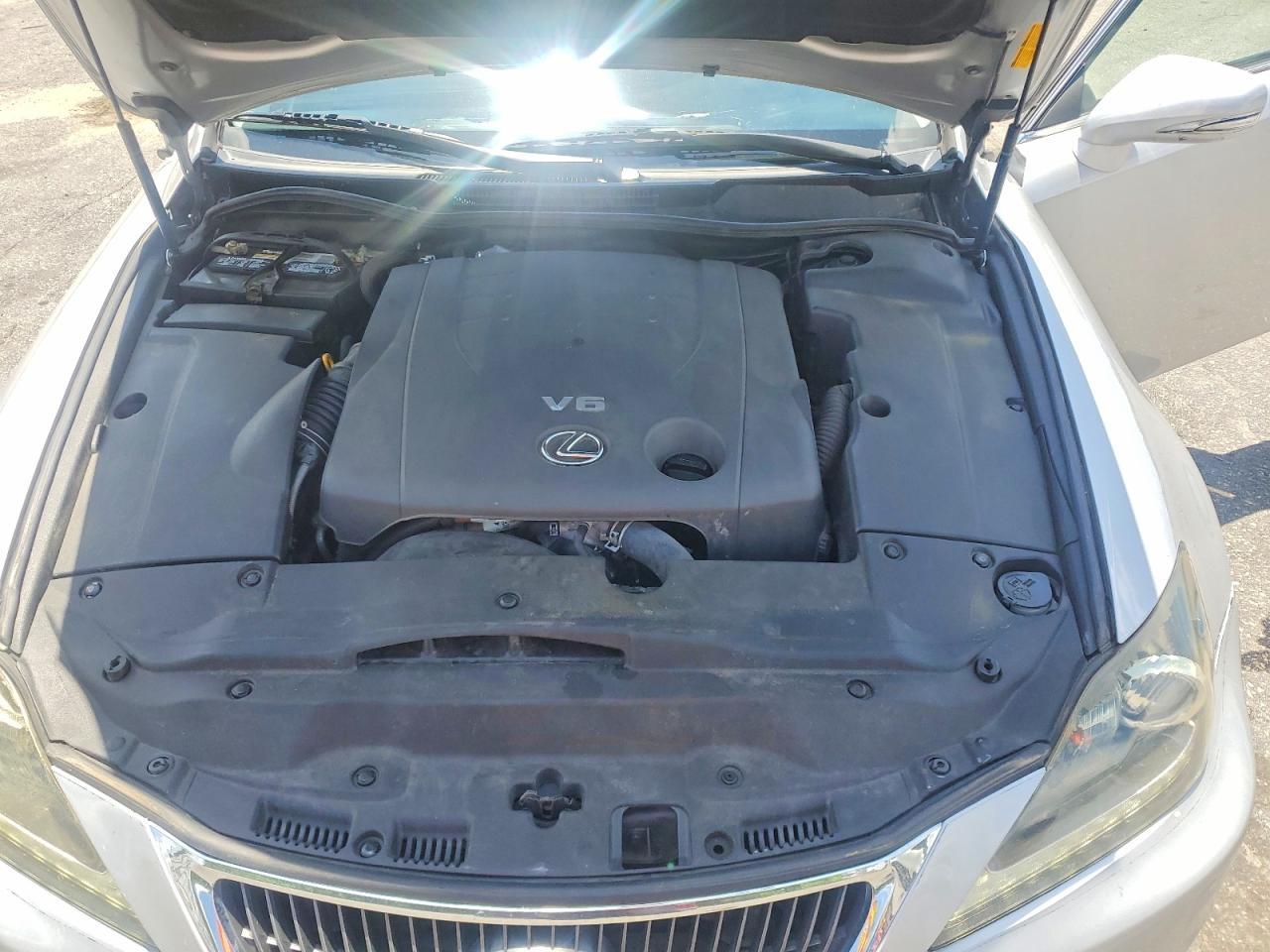 2012 LEXUS IS 250
