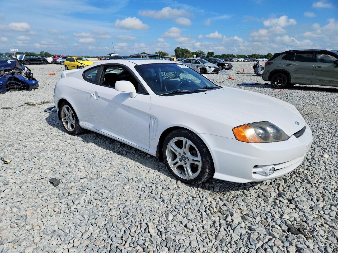 2003 HYUNDAI Tiburon