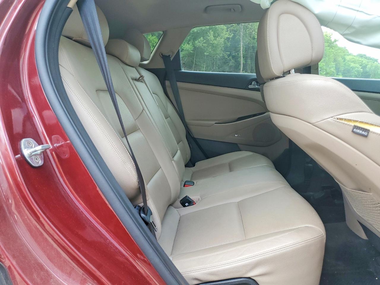 2017 HYUNDAI TUCSON