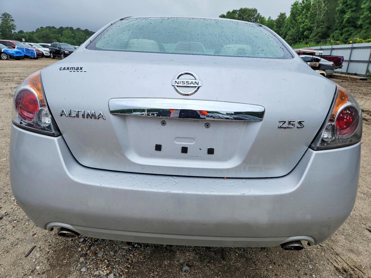 2011 NISSAN ALTIMA