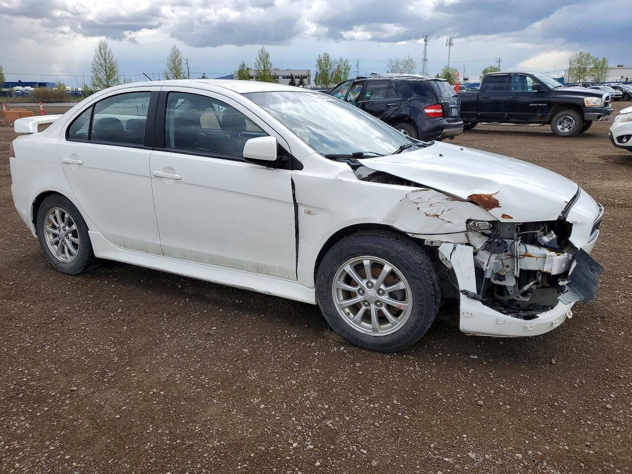 2013 MITSUBISHI LANCER
