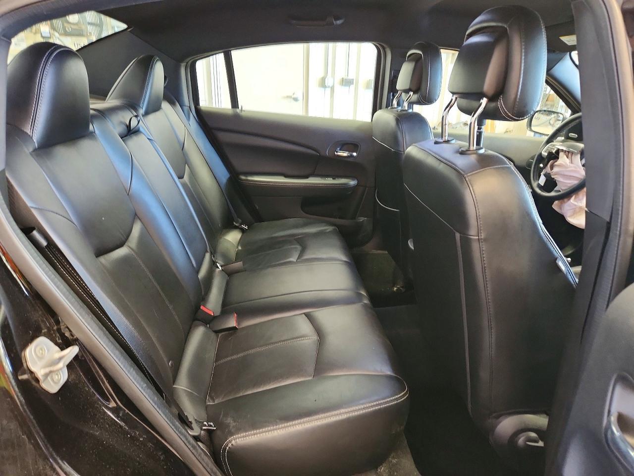 2014 CHRYSLER 200