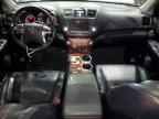 2011 TOYOTA HIGHLANDER