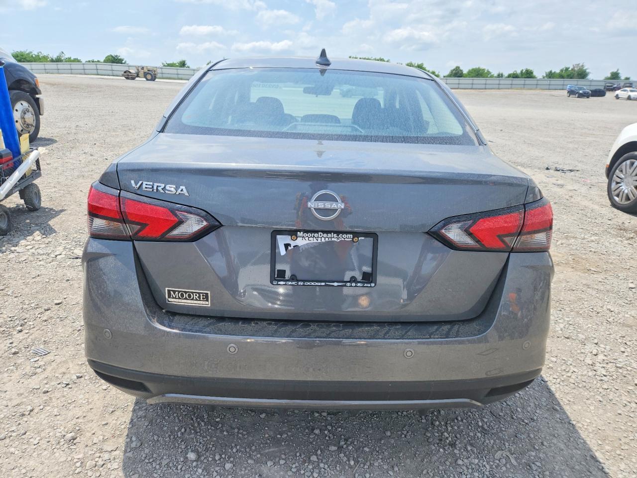 2025 NISSAN VERSA
